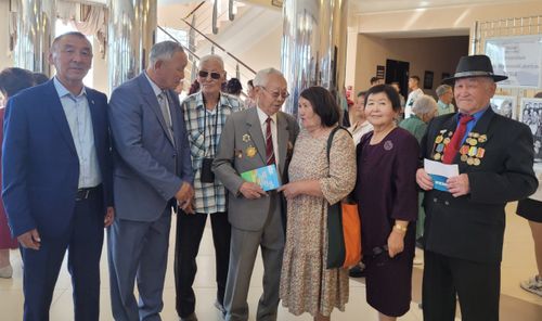 Григорий Ширшинни Найырал ордени-биле шаңнаан