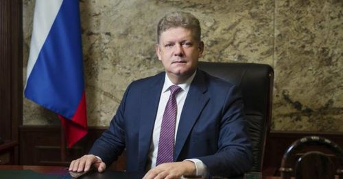 РФ-тиң Президентизиниң Сибирь федералдыг округта бүрүн эргелиг төлээзиниң Айыыл чок чорук органнарының ажылдакчызының хүнү-биле байыр чедириишкини