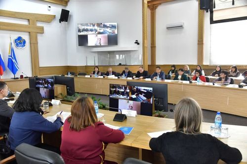 Төөгүнү өөредир болгаш чырыдар