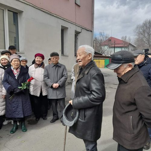 Маны Оюнга тураскааткан самбыра