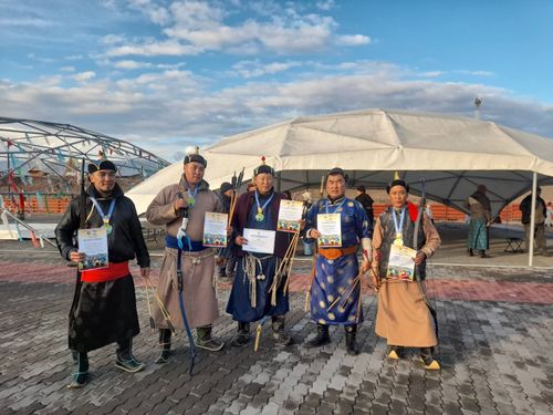 Көшкүн чоннар сесерлиинге адааннашкан