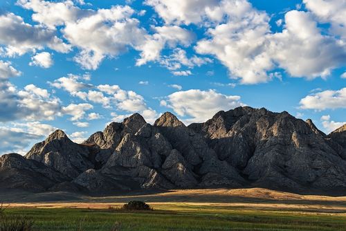 Тываның ыдык дагларын сонуургаан