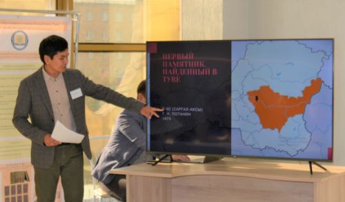 Сураглыг Эрмитаж-биле кады ажылдаары биске ат-алдар.