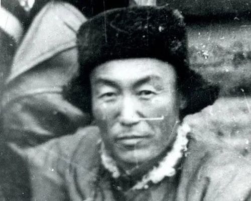 Тываның төлептиг оглу