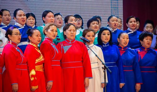 Аас-кежиктиг өг-бүле – хөгжүлделиг Тыва.