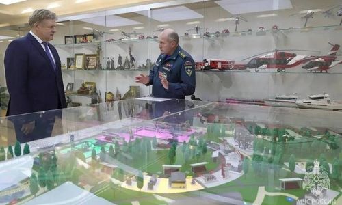 Россияның ОБЯ баштыңы Александр Куренков биле Анатолий Серышев ажыл-агыйжы байдалда ужурашкан