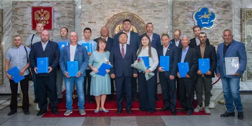 Тудугжуларның  байырлыг хуралы