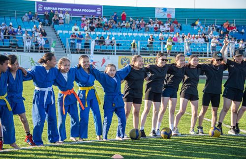 Тиилелгеже бурунгаар!