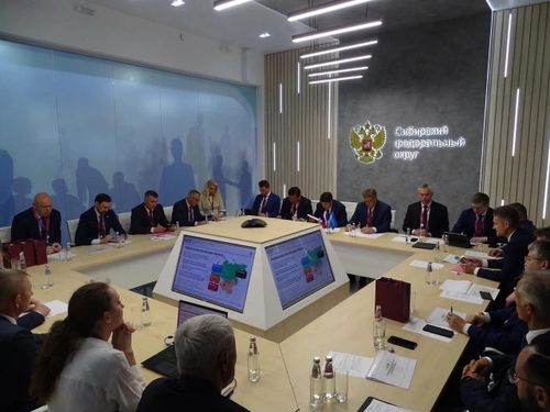 Саян Ондар: "Төрээн черивистиң сайзыралында чаа үе эгелээн-дир деп билип тур мен"