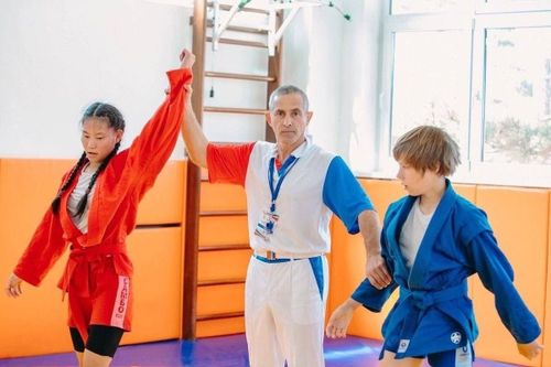 Мөӊгүн биле хүлер медальдарны чаалап алган