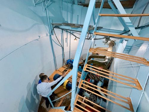 Кызыл хоорайның төвүнде халас арыгланыр чер