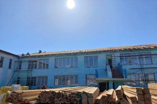 Он школа бүрүнү-биле чаартынар