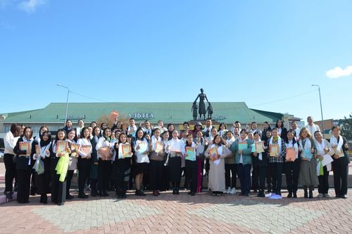 56 аныяк башкы даңгыраан берген.