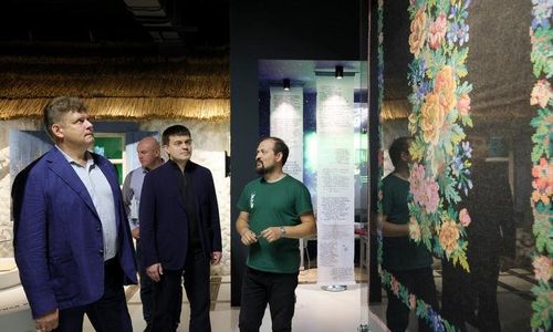 Анатолий Серышев посетил социально значимые объекты Красноярского края