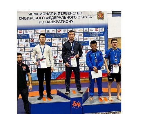 Панкратион-2023 Россия Чемпионадынга Өвээнчи Иргит биле Начын Сат Тываны төлээлээр