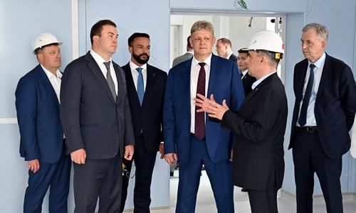 Анатолий Серышев провёл рабочую встречу с губернатором Омской области Виталием Хоценко