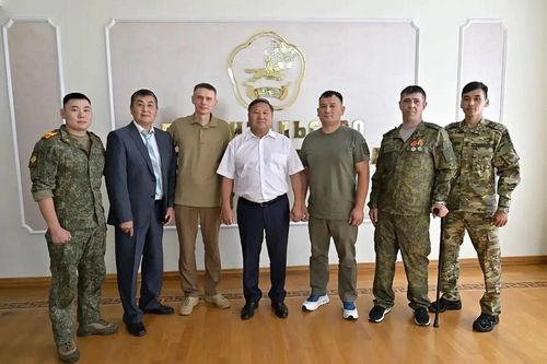 Владислав Ховалыг ТШО киржикчилеринден өөрүп четтириишкинниң сөстерин Тываның чурттакчыларынга дамчыткан