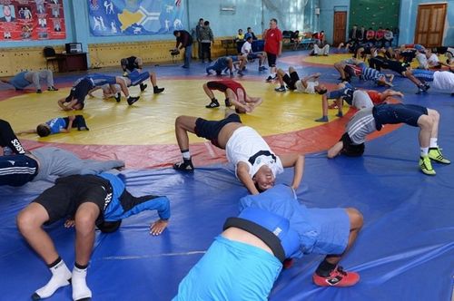 12 муң ажыг уругга халас спортчу секциялар