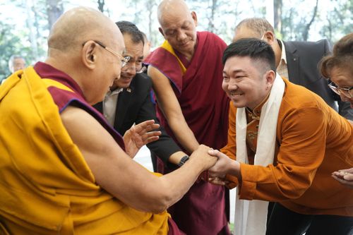 Судалдаар эмчи