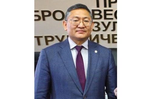 Үндүр бижээн акша-хөреңгини чаа төлевилелдерже угландырар