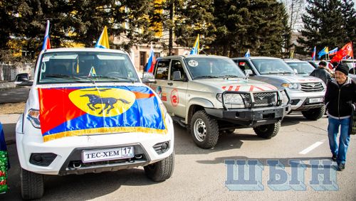 Демниг сааскан теве тудуп чиир