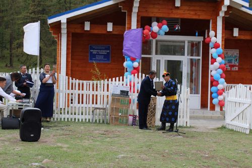 Авамның күзелин боттандырдым.