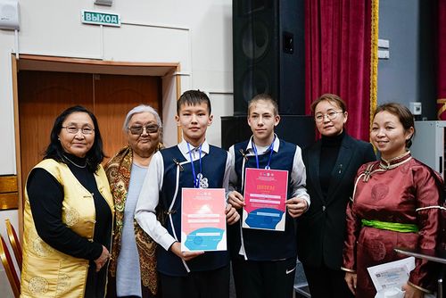 Тевек, кажык, хүреш болгаш тергиин дирткен спортчулар