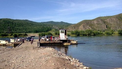 Улуг-Хемде паром кежиглерниң ажылын түр үеде соксаткан