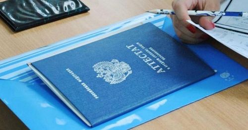 Хүлээп алыышкын комиссиязы ажылын уламчылап турар. / Абитуриент-2022