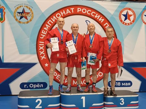 Хоочун мөге А. Кара-Салдың чедиишкини