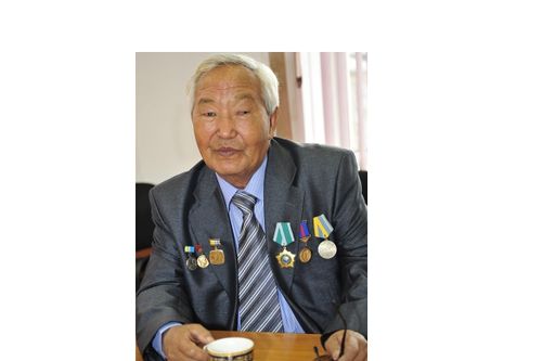 Тыва поэзияның дээжизи