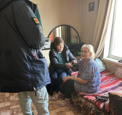 Кичээнгейде – улуг назылыг өгбелер