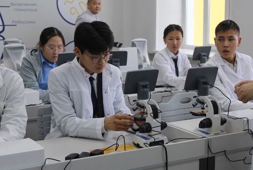 Бүгү-российжи олимпиада эгелээн