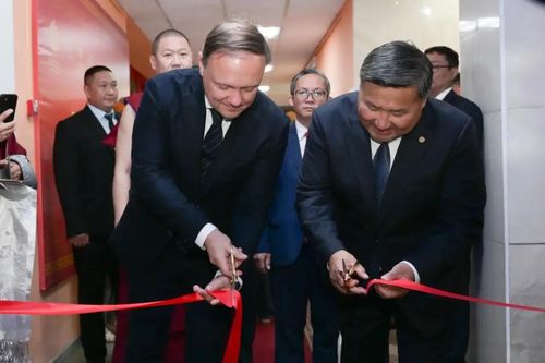 Буддизмниң үнелиг эртинелериниң делгелгези