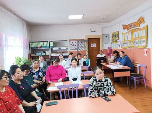 Чөөн-Хемчикте аянныг номчулга мөөрейи