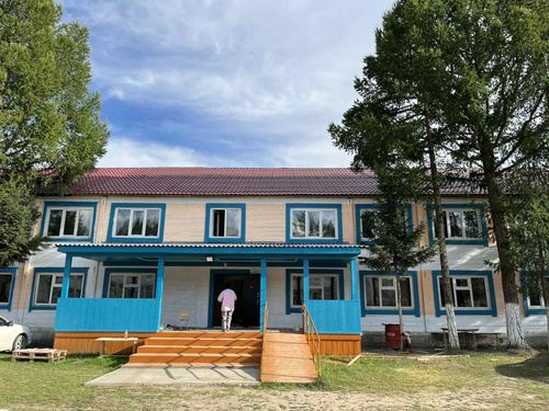 Школа септелгези 99 хуу кылдынган.