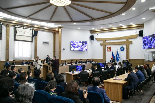 Эмчиниң “буянныг чүрээ” өскерилбес