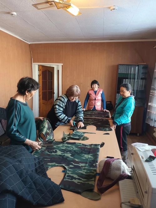 Дайынчыларга Чаа чылдың белектери