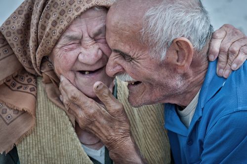 Хоочуннар дугайында хөглүг чугаалар