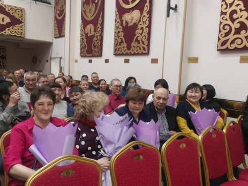 Өөрүп четтирдивис