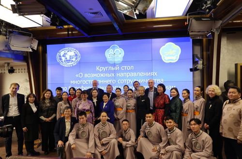 80 чылдыӊ нүүрүнде Россия-биле кады