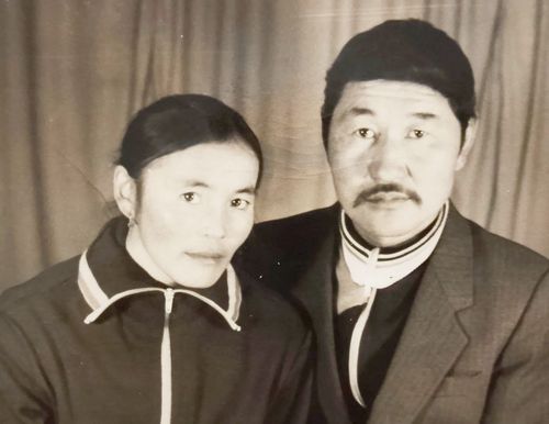 Хайыралыг кырган-авам ачызында…