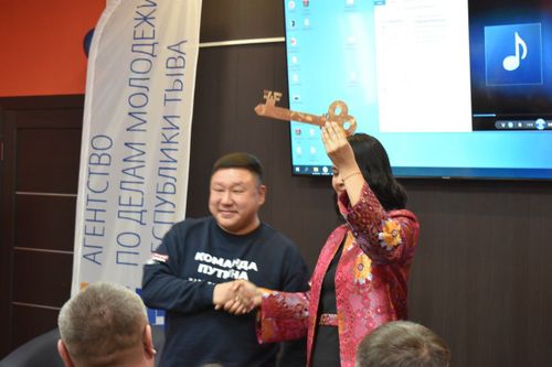 "Бии-Хем" — Аныяктар төвү ажыткан