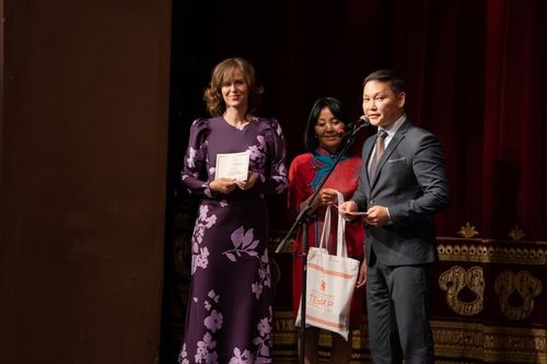 88-ки театр сезону хагдынган