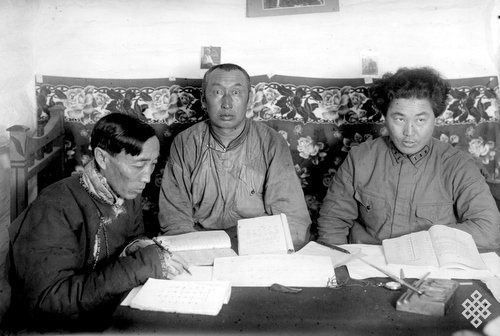 ЛАТИНЧИТКЕН ТЫВА АЛФАВИТТИҢ АВТОРУ