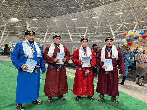 Каа-Хем кожууннуң шаңналы дээш ээлчеглиг хүреш