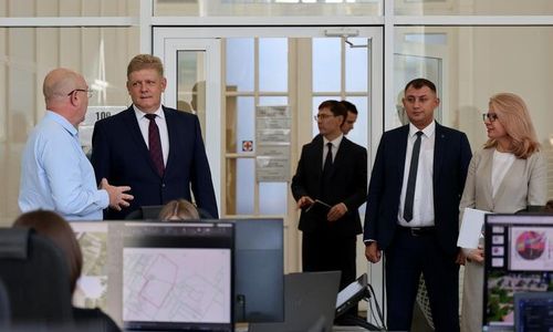 Полпред ознакомился со студенческими проектами благоустройства территорий