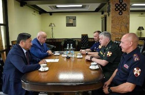 Росгвардияның Тывада чаа удуртукчузун таныштырган