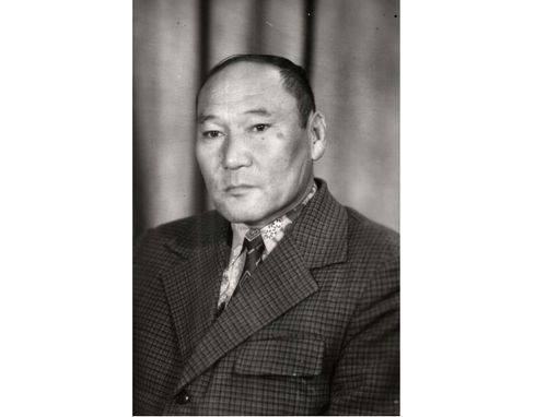 Башкы, Мөге — Сүүр-оол!