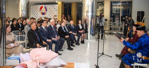 Төрээн чурт дугайында кичээлдер